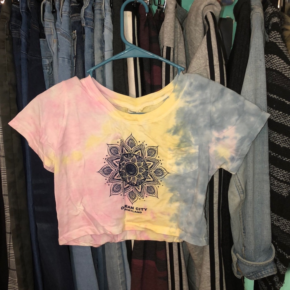 Crop top